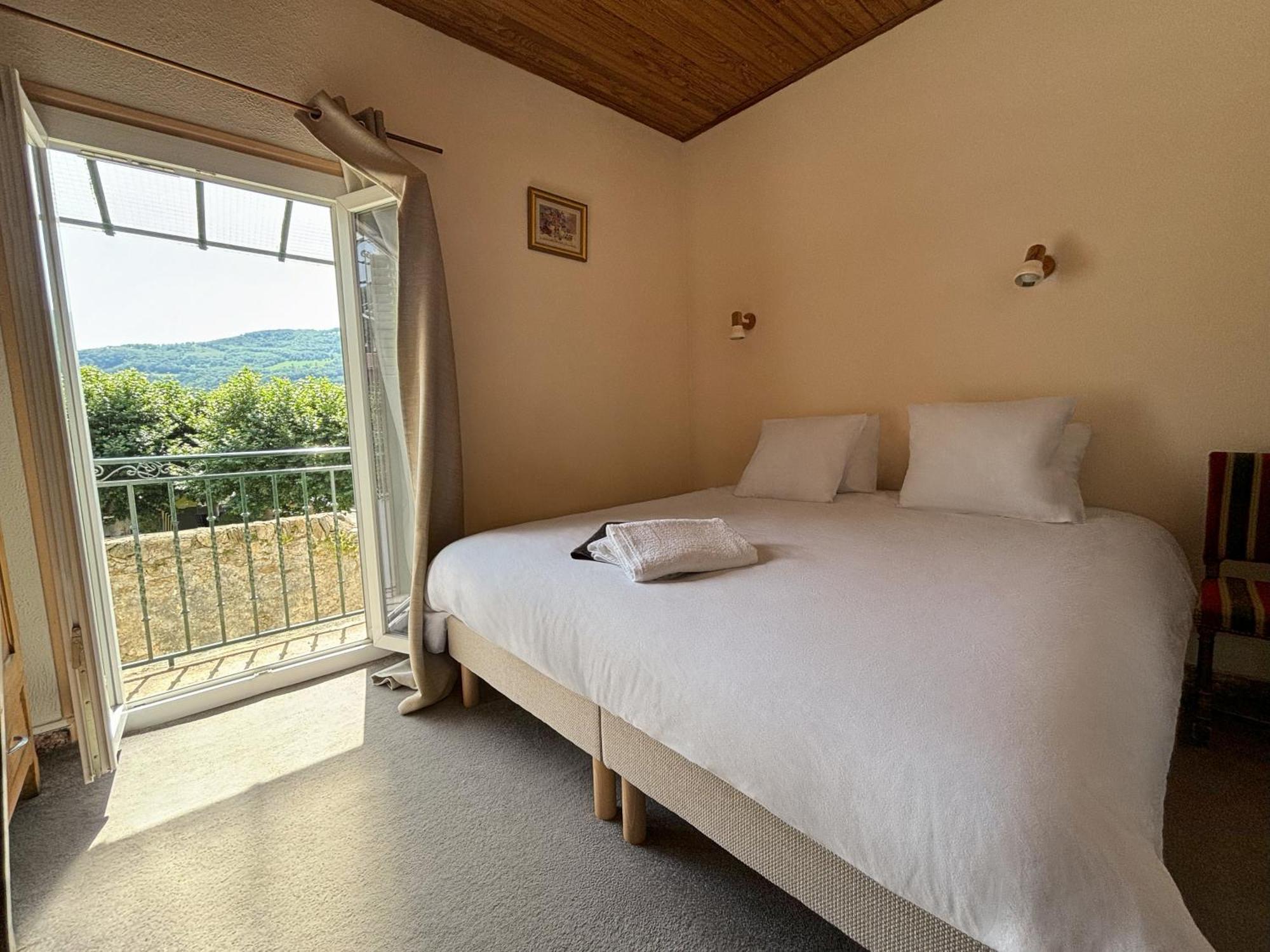 Hotel Restaurant Le Botaniste Prats-de-Mollo-la-Preste Eksteriør billede